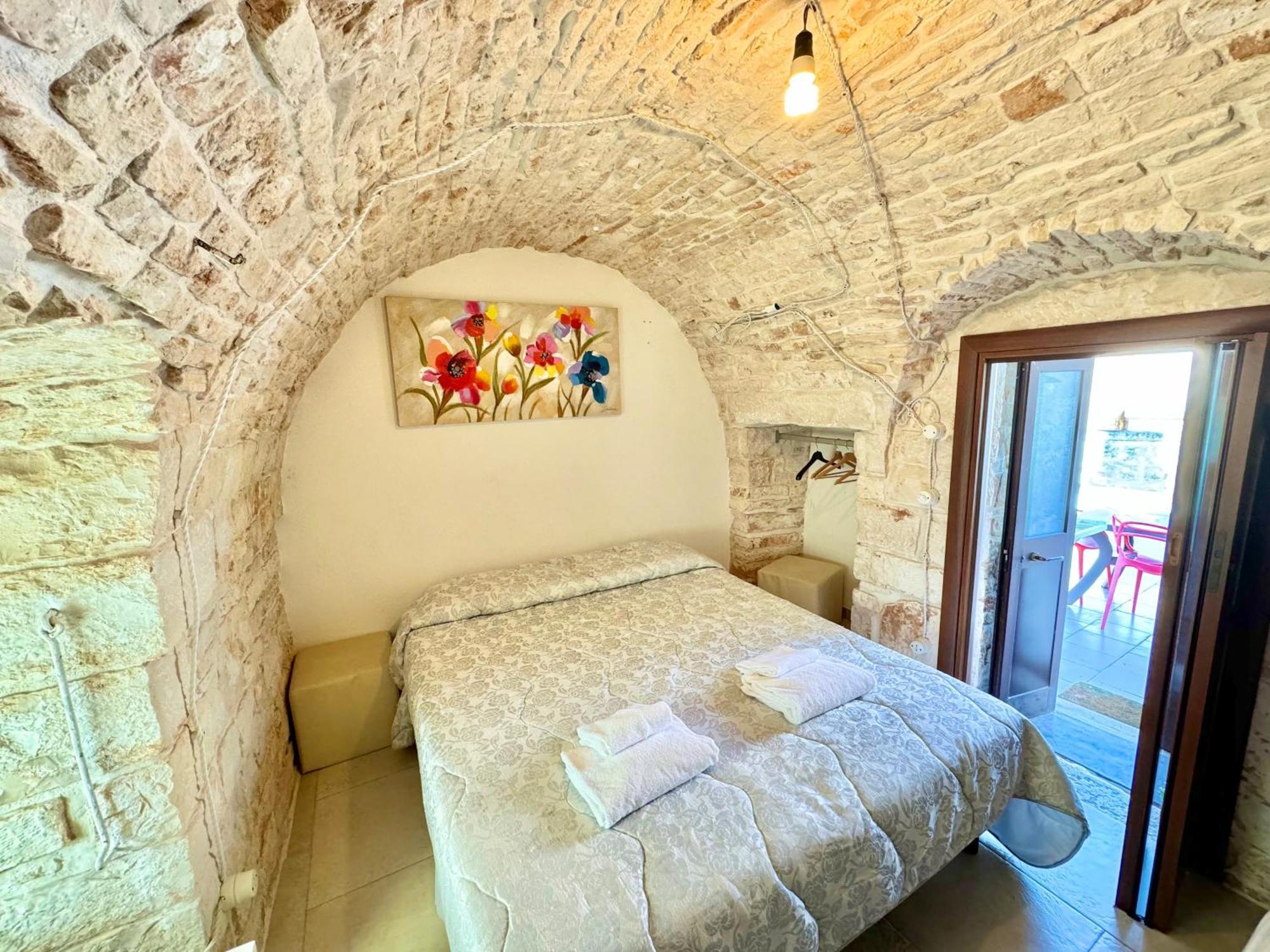 Trulli Lovely Alberobello